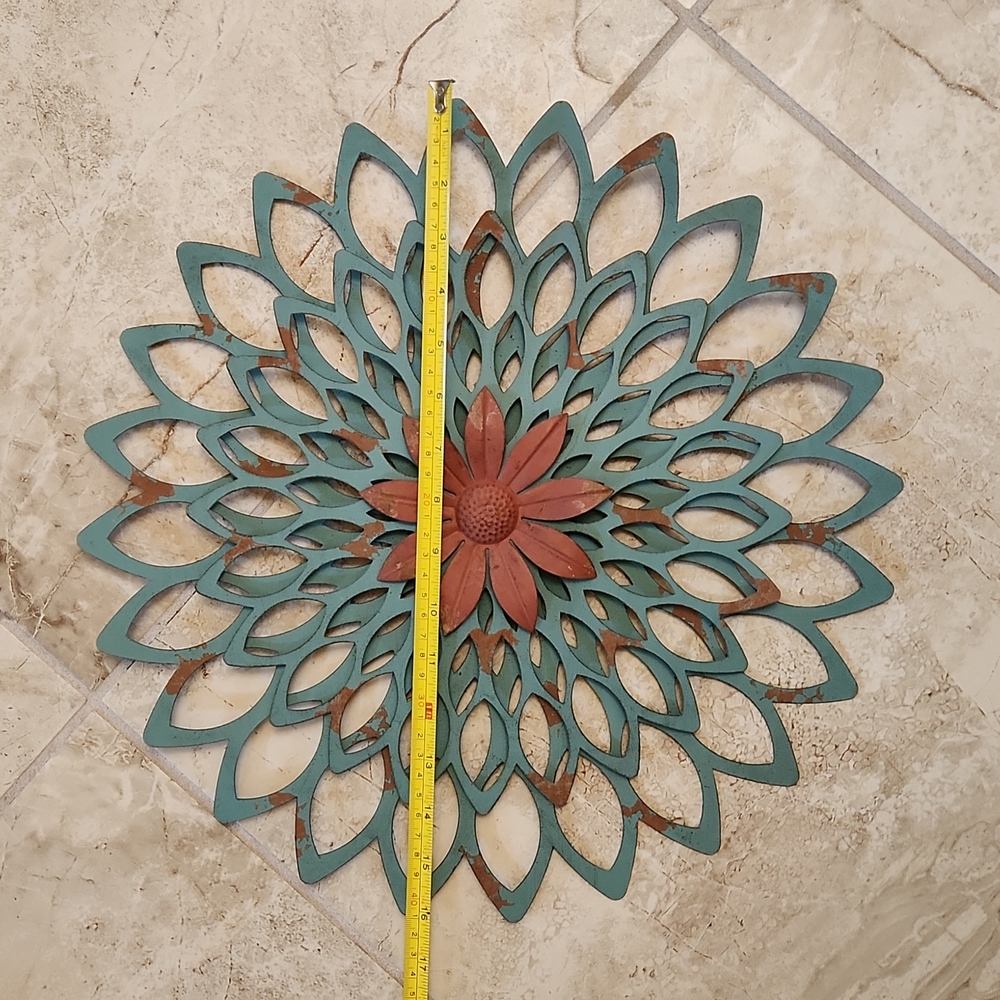 Wall Decor - Picture 2 of 4